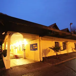 Hotel Akena City Rillieux Caluire